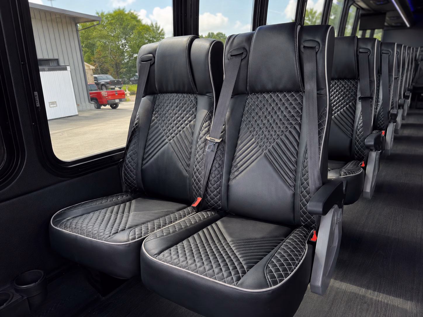 busrentalstpeters com makes comparing wine tour buses in st peters simple